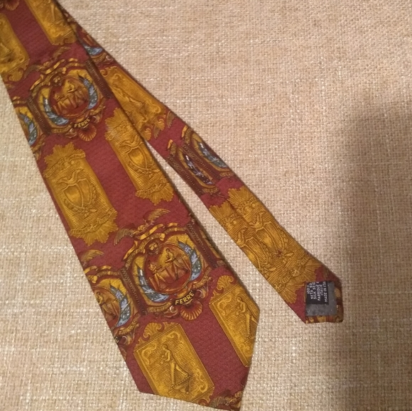 Gianfranco Ferre Silk Tie - Picture 2 of 4